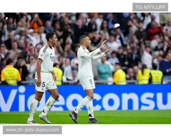 皇马罗马欧冠：白衣军团与意甲劲旅的对决